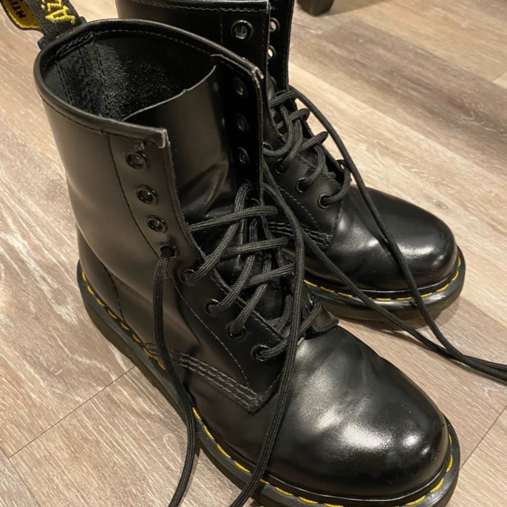 Doc Dr Marten 1460 Black Smooth Leather Boots Sz 6